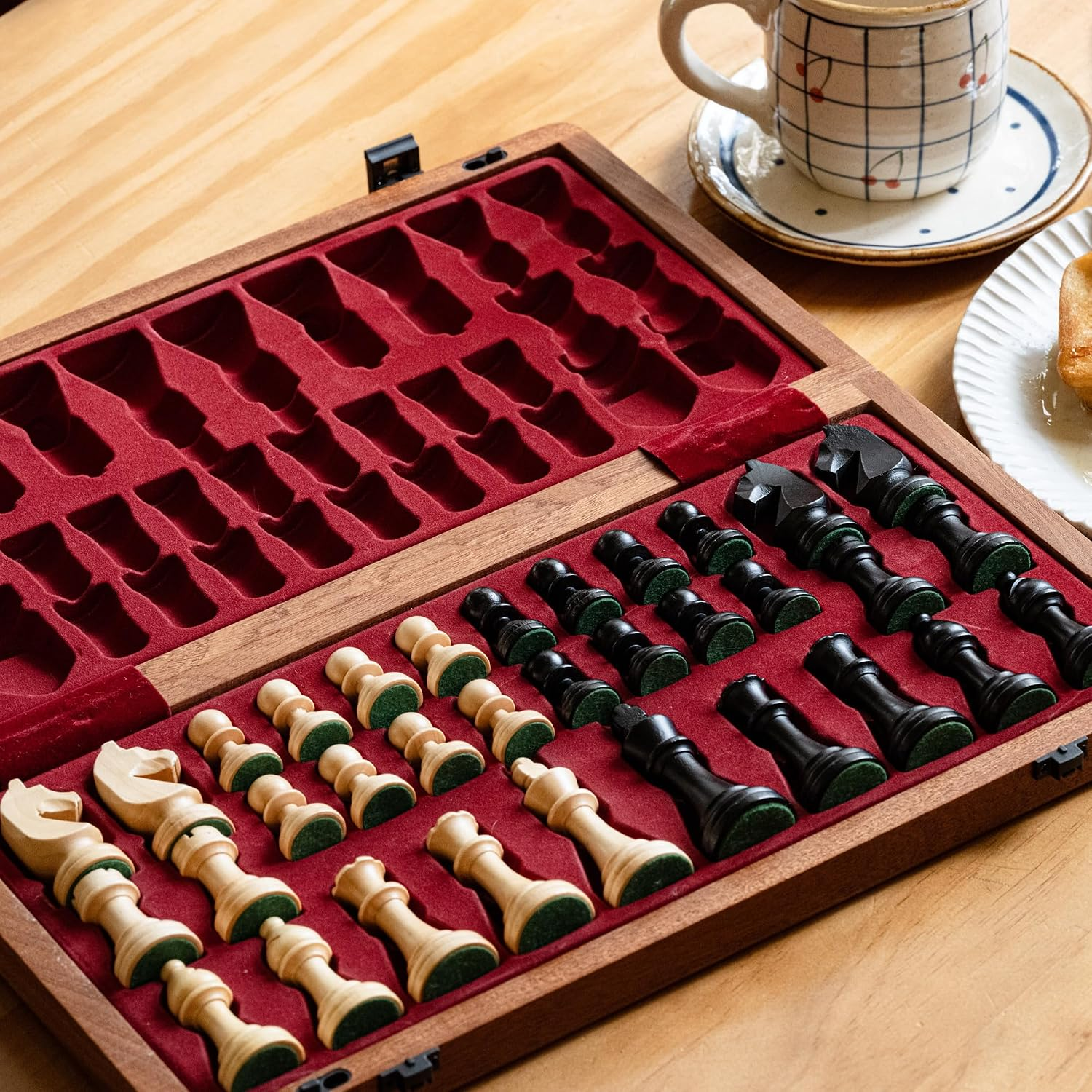 Jogo de Xadrez Clássico Dobrável Portátil Madeira Premium